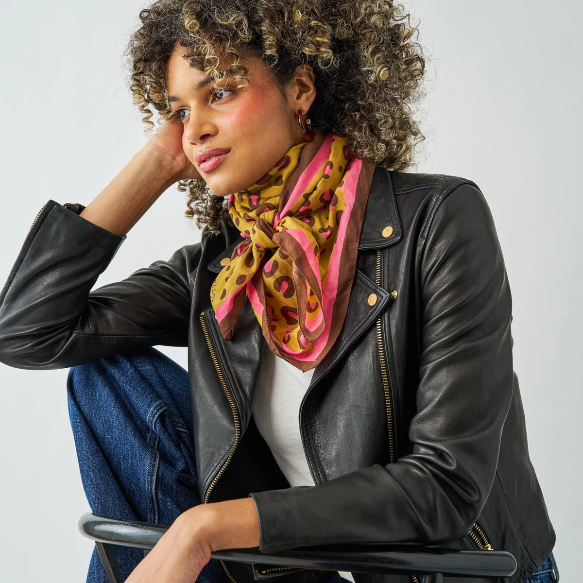 Olivia scarf – Camo print