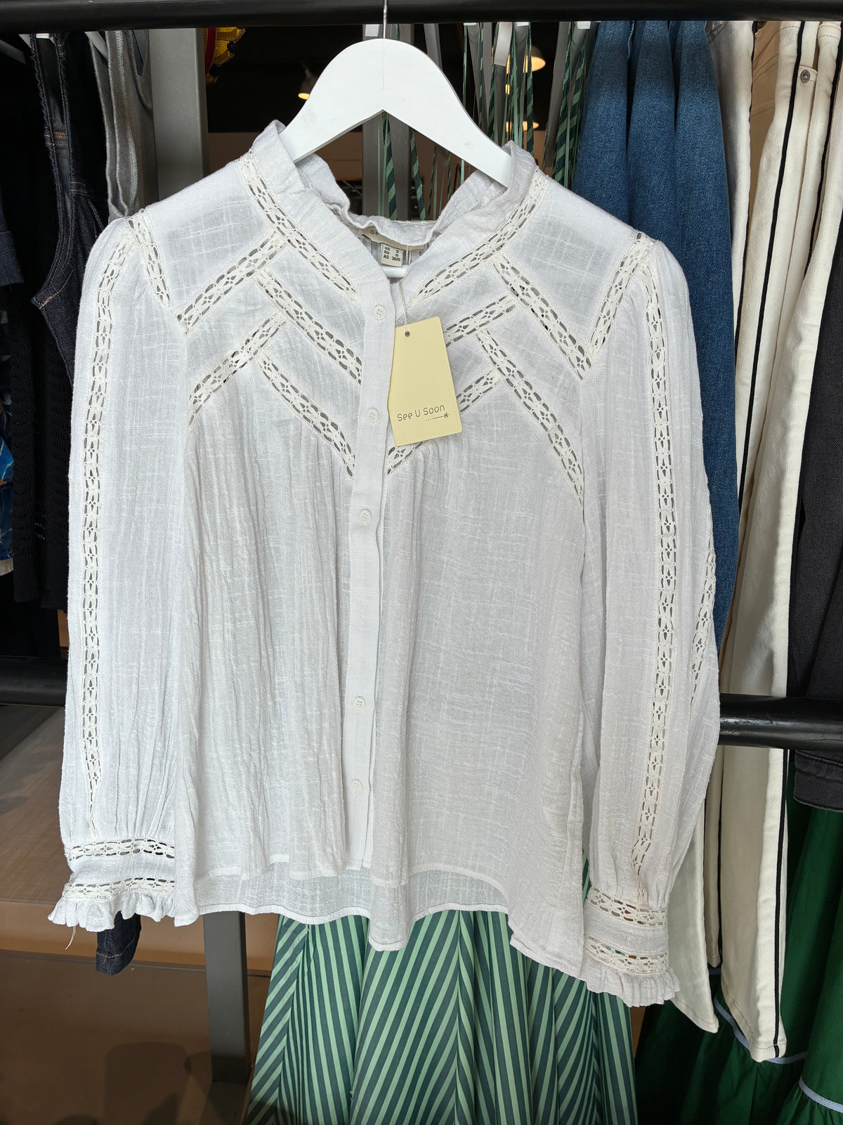 S26117065 White Blouse