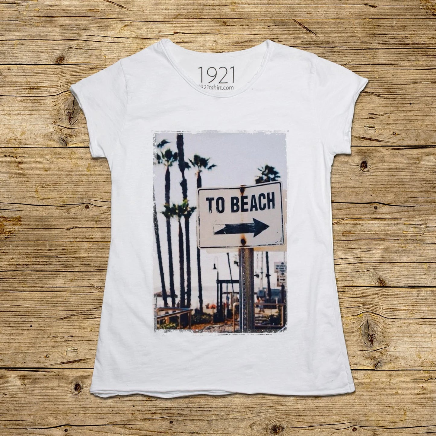 1921 T-Shirt - To beach