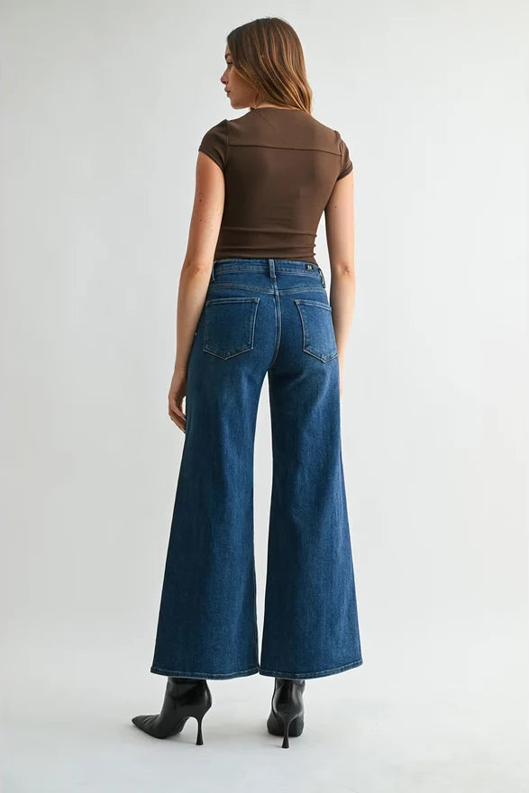 Super Wide Leg Jeans with Twisted Side Seam