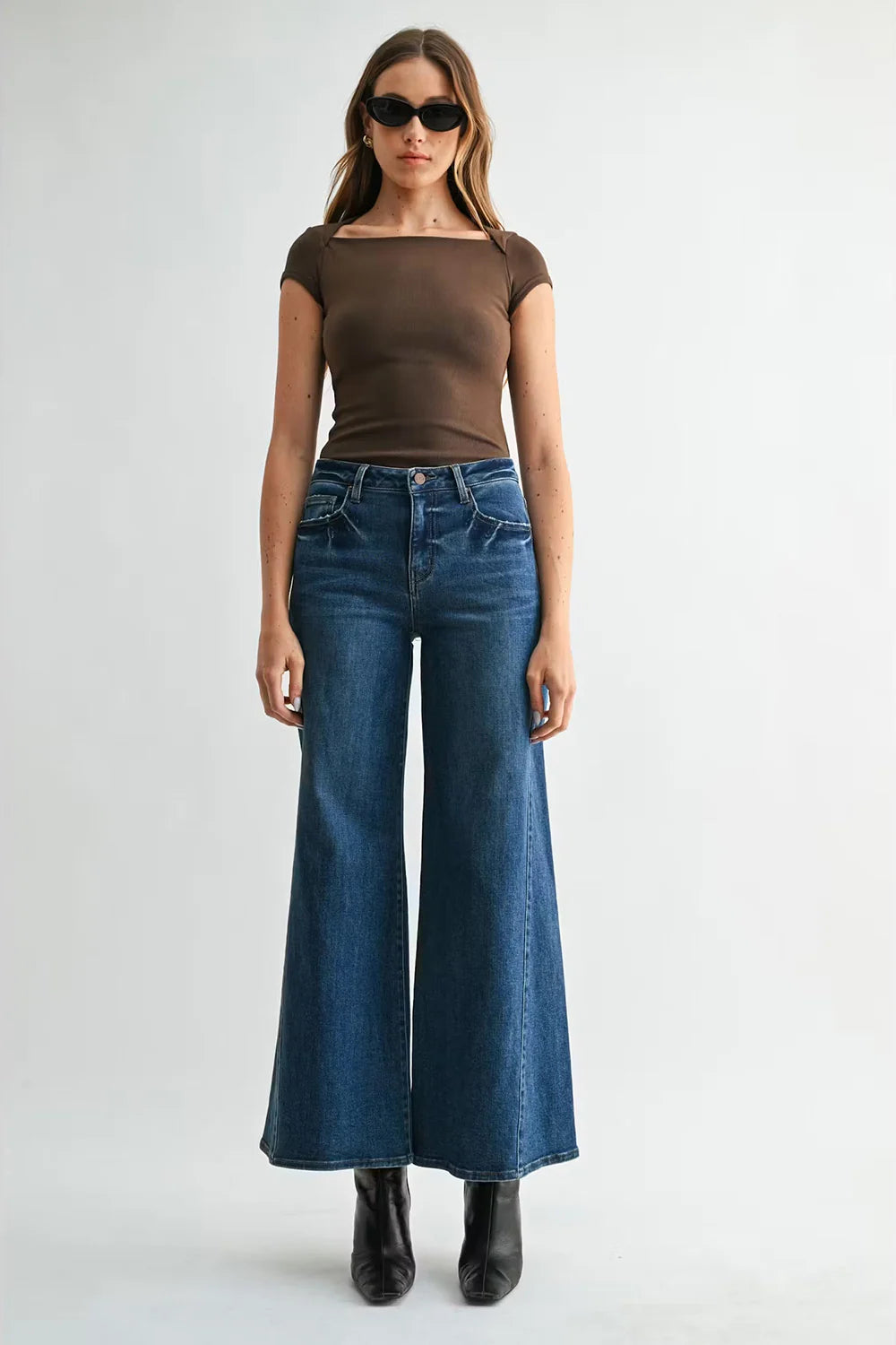 Super Wide Leg Jeans with Twisted Side Seam