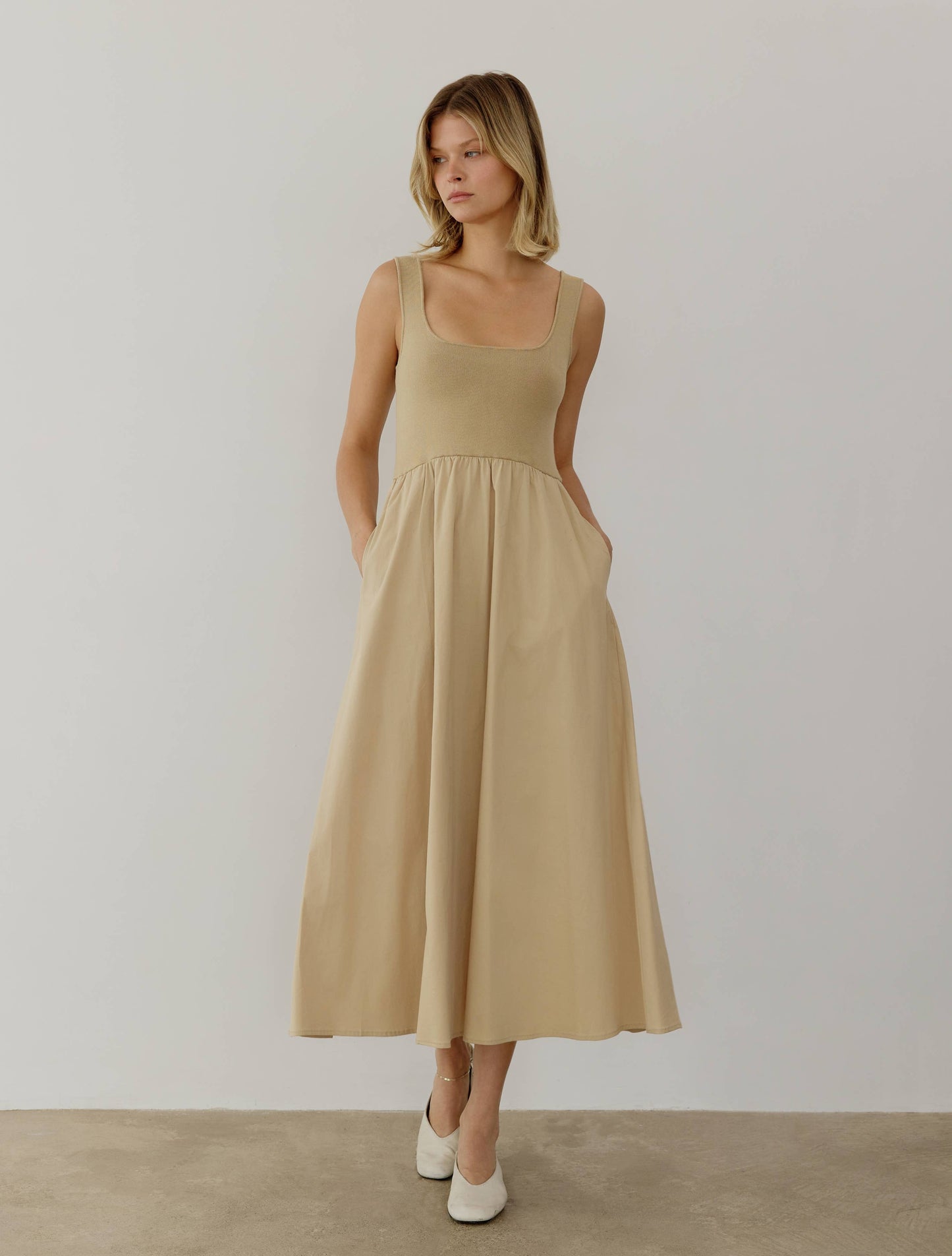 The Lucinda Dress: BLACK / LARGE
