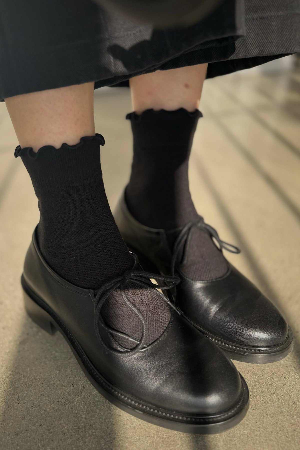Ruffled Hugger Crew Socks