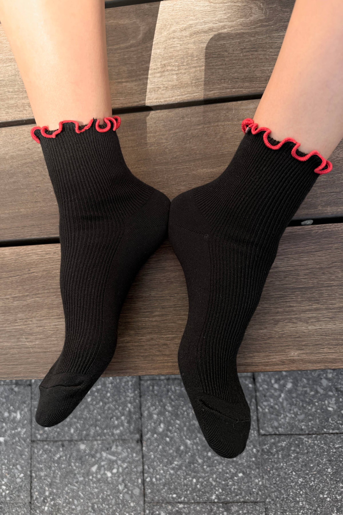The Petite Ruffled Modal Socks