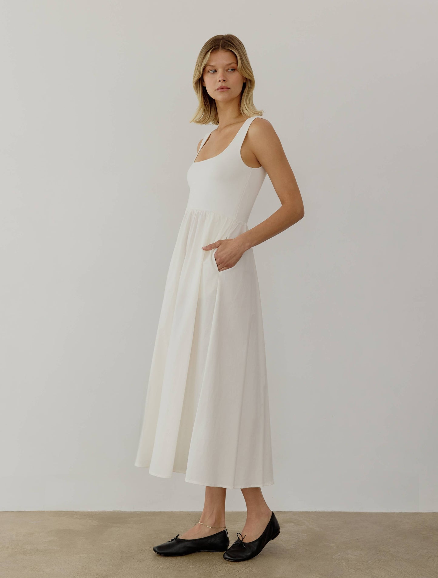 The Lucinda Dress: BLACK / SMALL