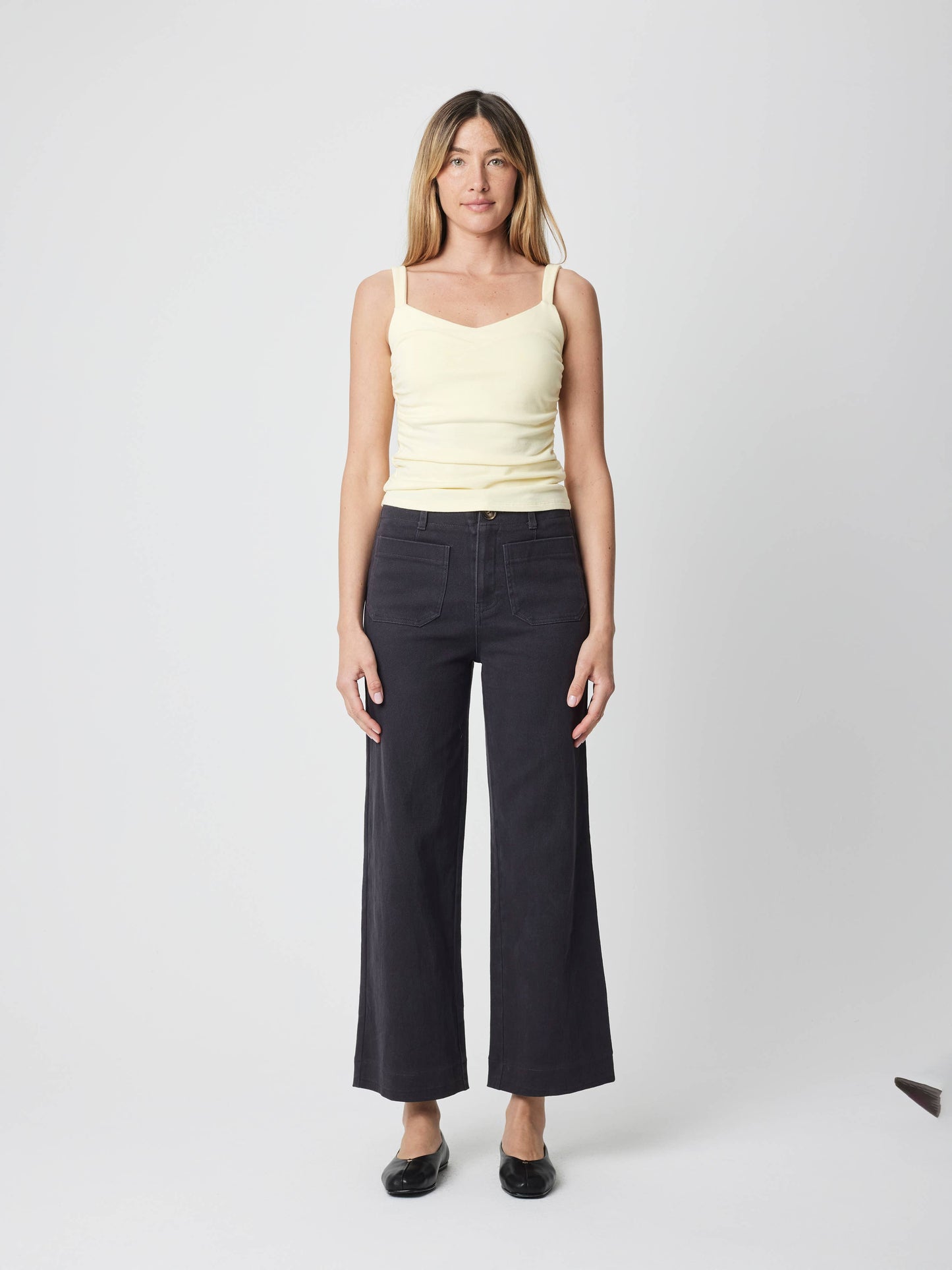 The Mabel Top | Ruched Side Knit Tank Top: BLUE / LARGE