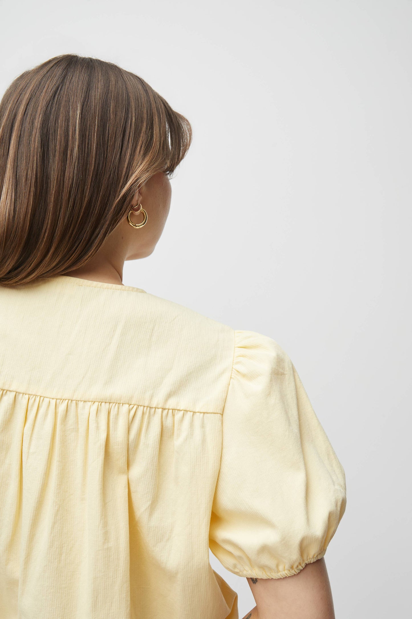The Hazel Top | Puff Sleeve Baby Doll Blouse: Blue / MEDIUM