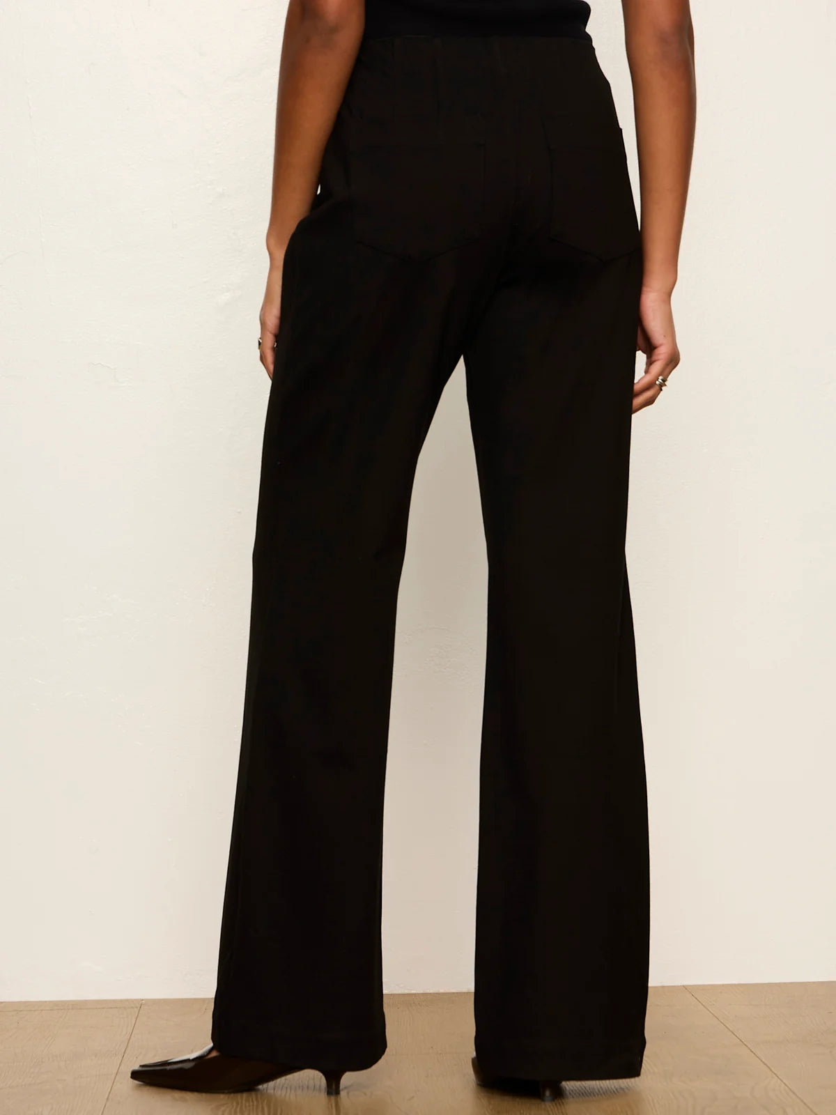 Relay Pull On Pant