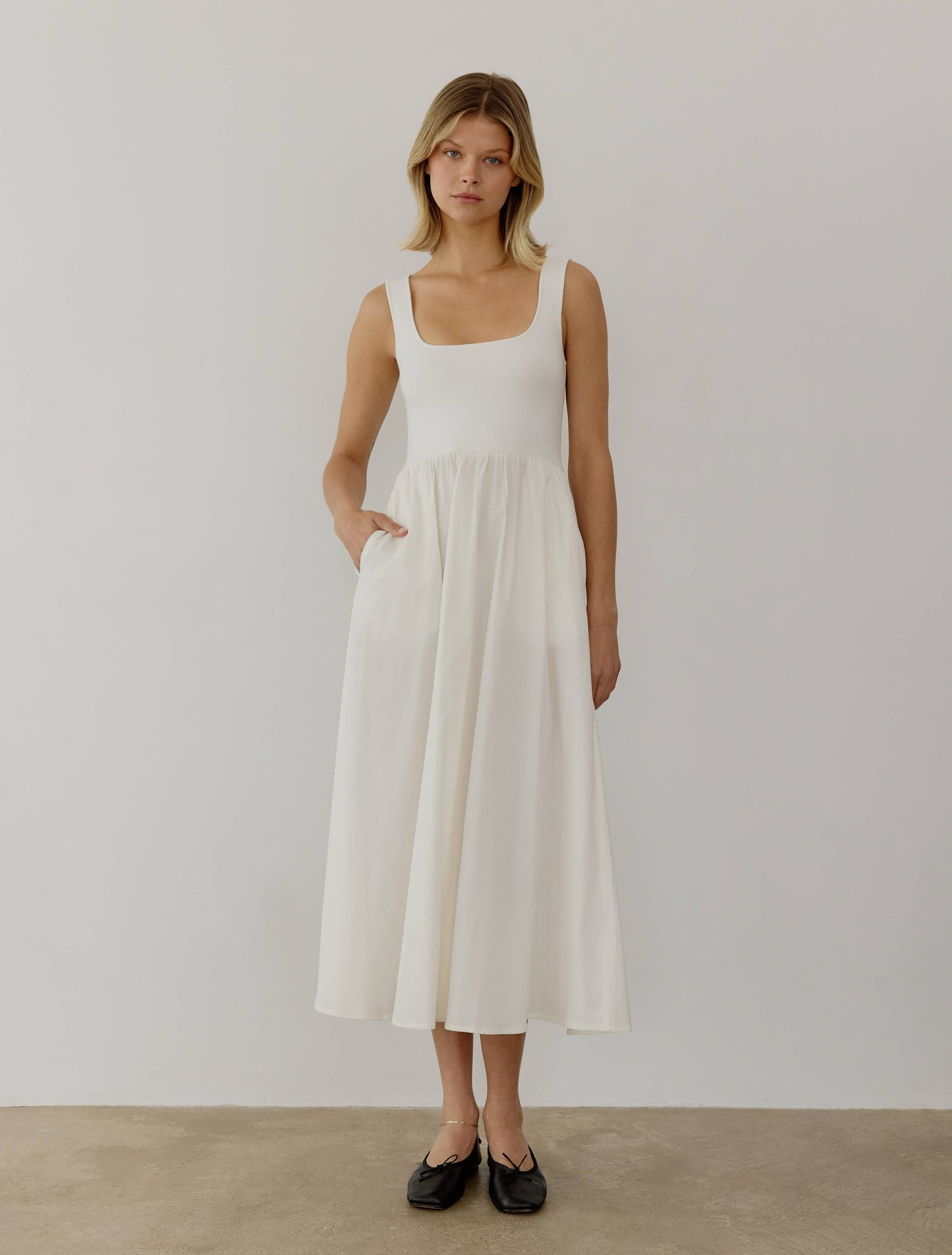 The Lucinda Dress: BLACK / SMALL