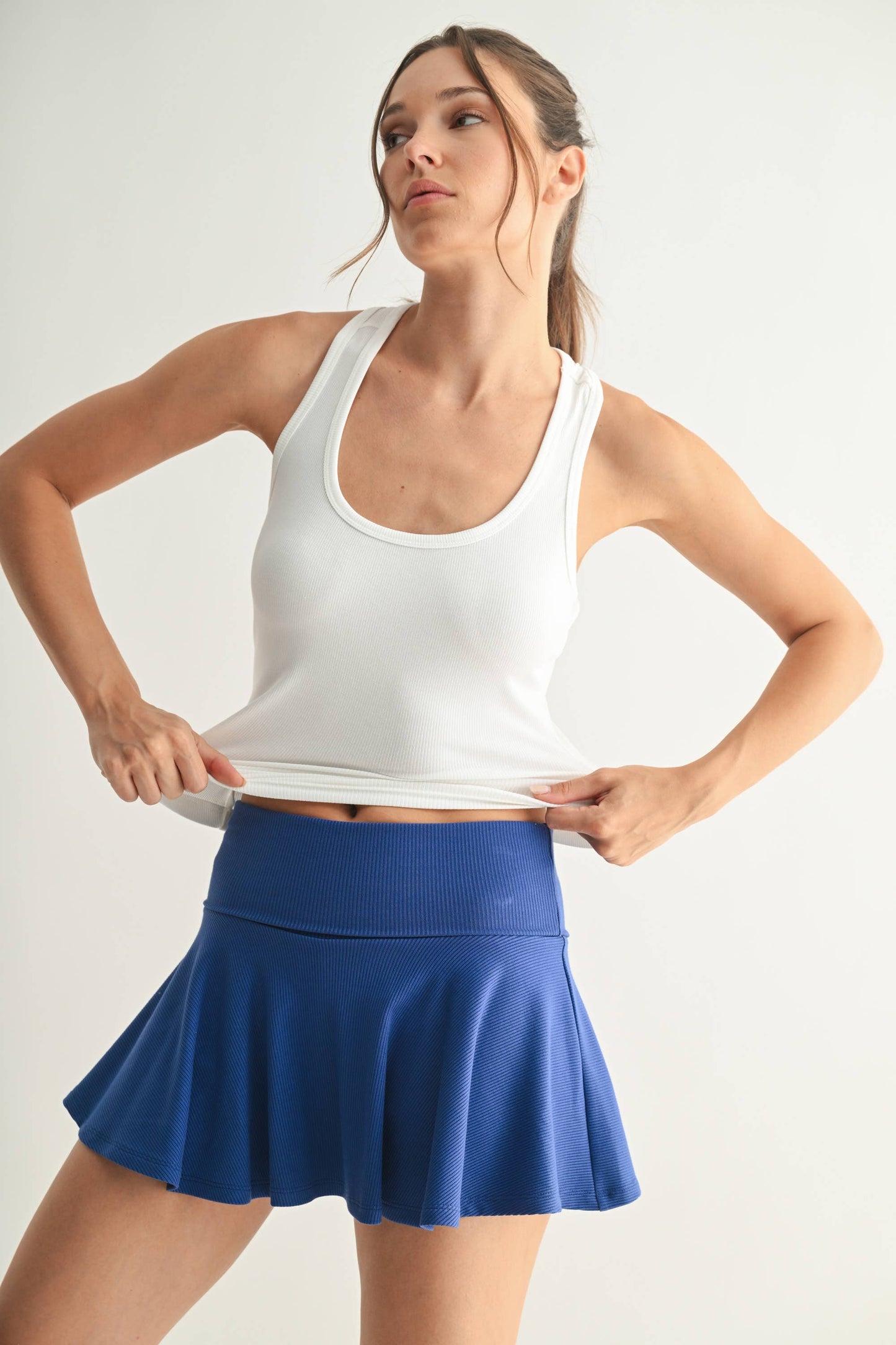 Slim Fit Scoop Neck Tank Top