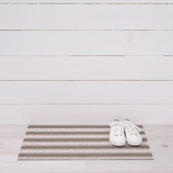 Chilewich doormat Boardwalk Stripe Shag Mats - Walnut