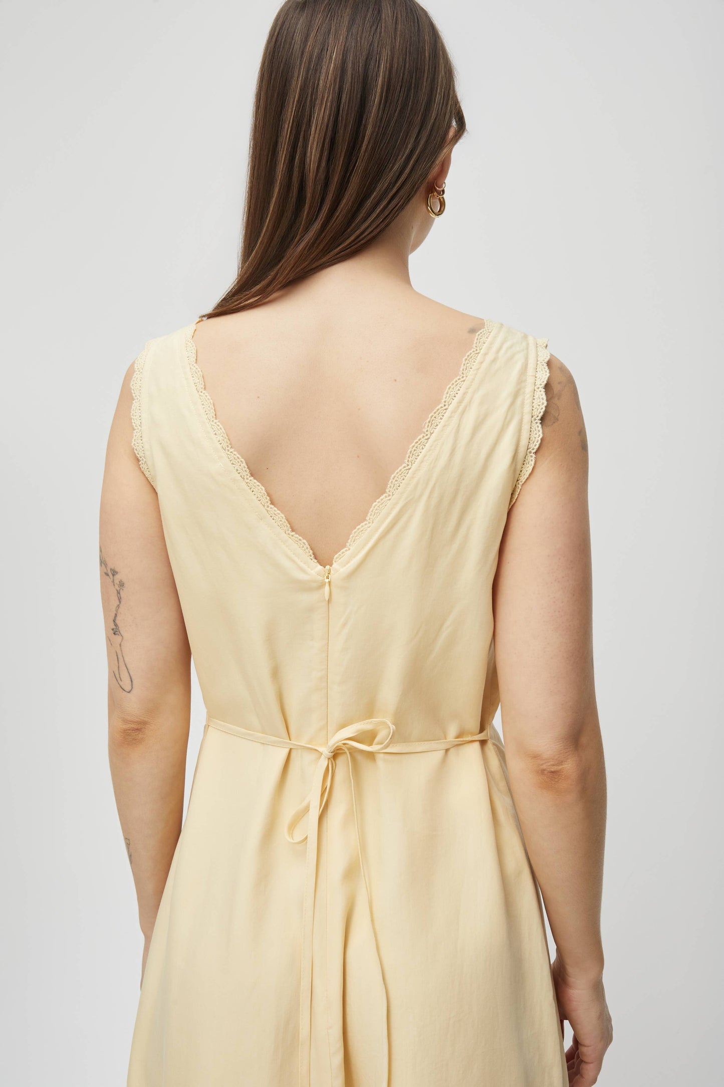 The Mara Dress | Lace Trim Midi Dress: CREAM / SMALL