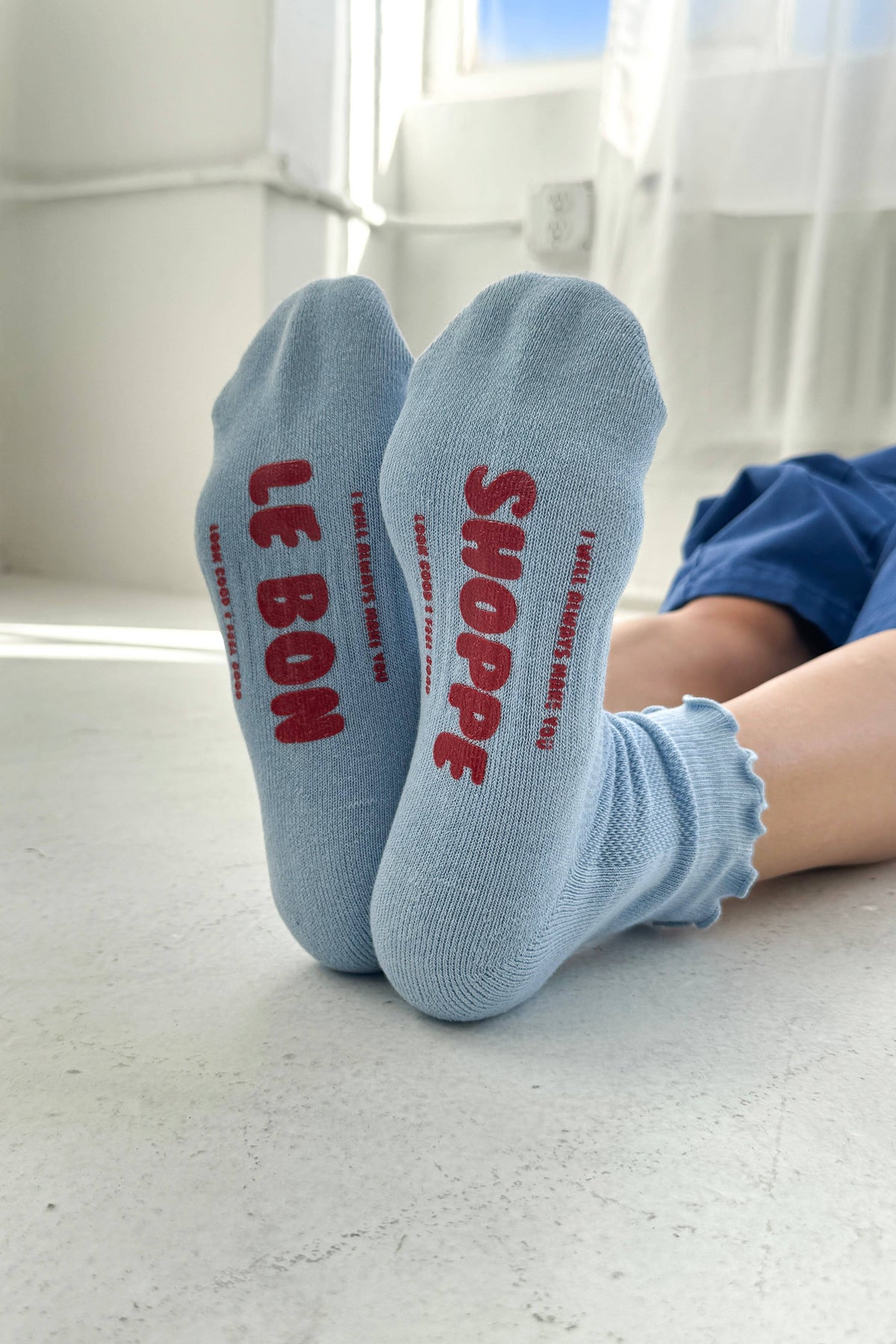 Ruffled Hugger Crew Socks