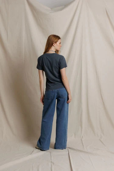 Hendrix Cotton SS Boxy V Neck Tee