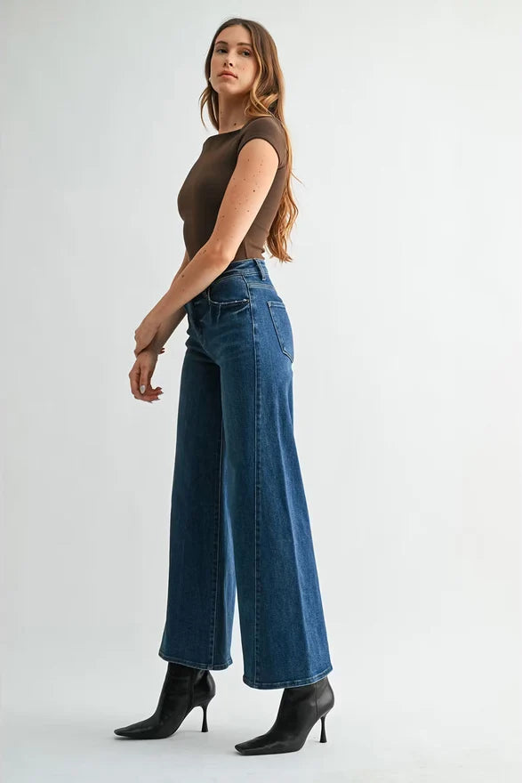 Super Wide Leg Jeans with Twisted Side Seam