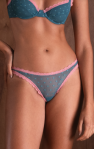 Francesca Thong